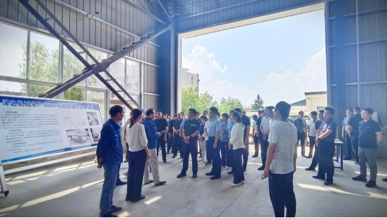 孟津區(qū)黨政領(lǐng)導(dǎo)蒞臨洛陽津達(dá)公司工作調(diào)研,進(jìn)一步推進(jìn)區(qū)重點項目工程順利實施